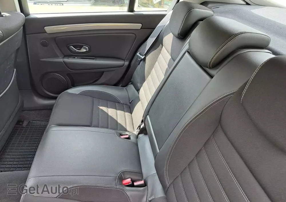 RENAULT Laguna DCi 110 FAP Limited