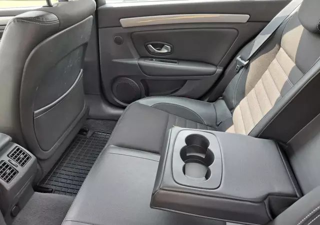 RENAULT Laguna DCi 110 FAP Limited