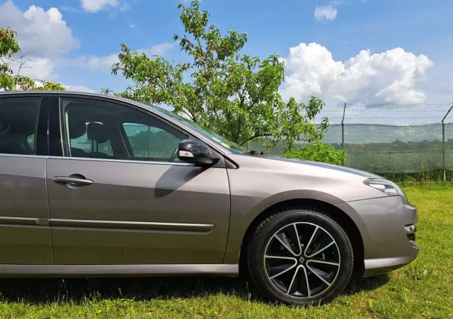 RENAULT Laguna DCi 110 FAP Limited