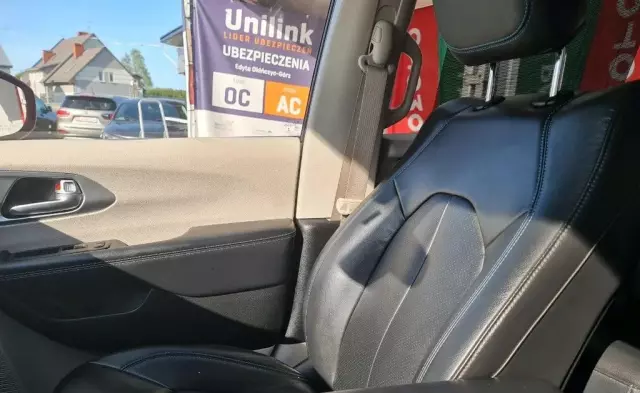 CHRYSLER Pacifica 3.6 V6 (264 KM) Hybrid CVT