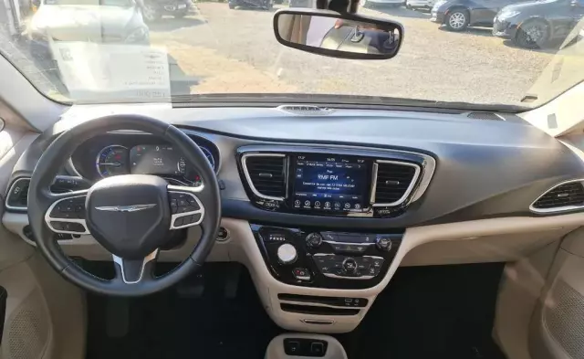 CHRYSLER Pacifica 3.6 V6 (264 KM) Hybrid CVT