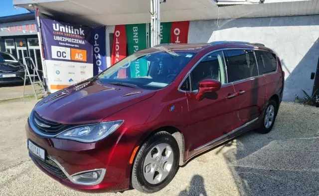 CHRYSLER Pacifica 3.6 V6 (264 KM) Hybrid CVT