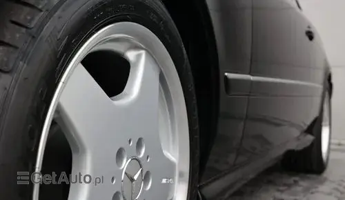 MERCEDES-BENZ CL AMG 