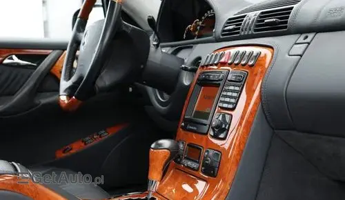 MERCEDES-BENZ CL AMG 