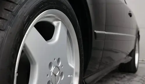 MERCEDES-BENZ CL AMG 