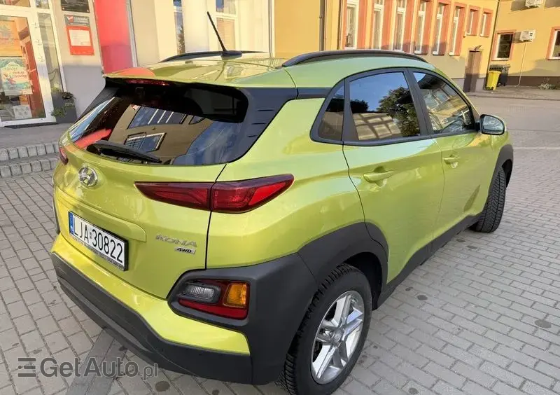 HYUNDAI Kona 1.6 CRDi Premium 4WD DCT