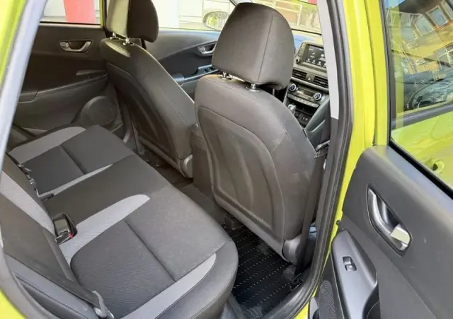 HYUNDAI Kona 1.6 CRDi Premium 4WD DCT