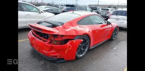 PORSCHE 911 Carrera 