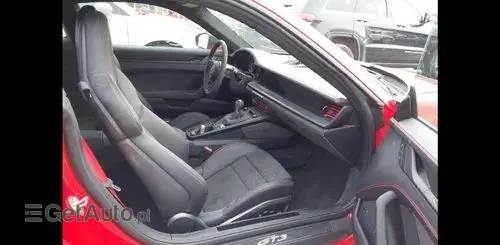 PORSCHE 911 Carrera 