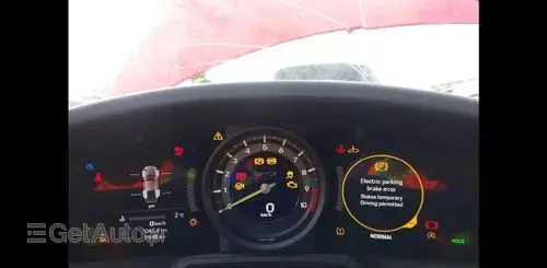 PORSCHE 911 Carrera 