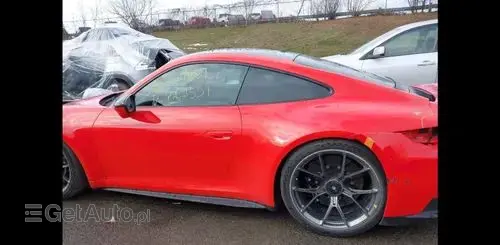 PORSCHE 911 Carrera 