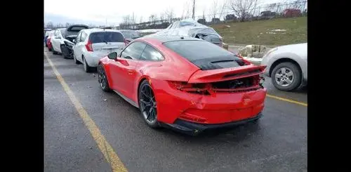 PORSCHE 911 Carrera 