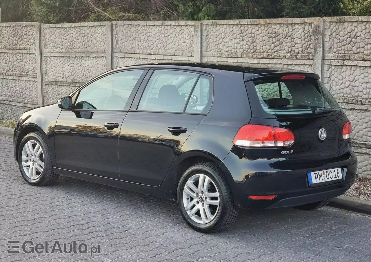 VOLKSWAGEN Golf VI 1.4 Comfortline