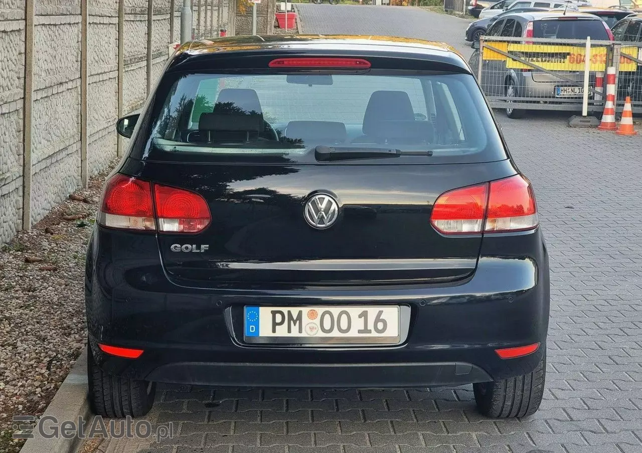 VOLKSWAGEN Golf VI 1.4 Comfortline