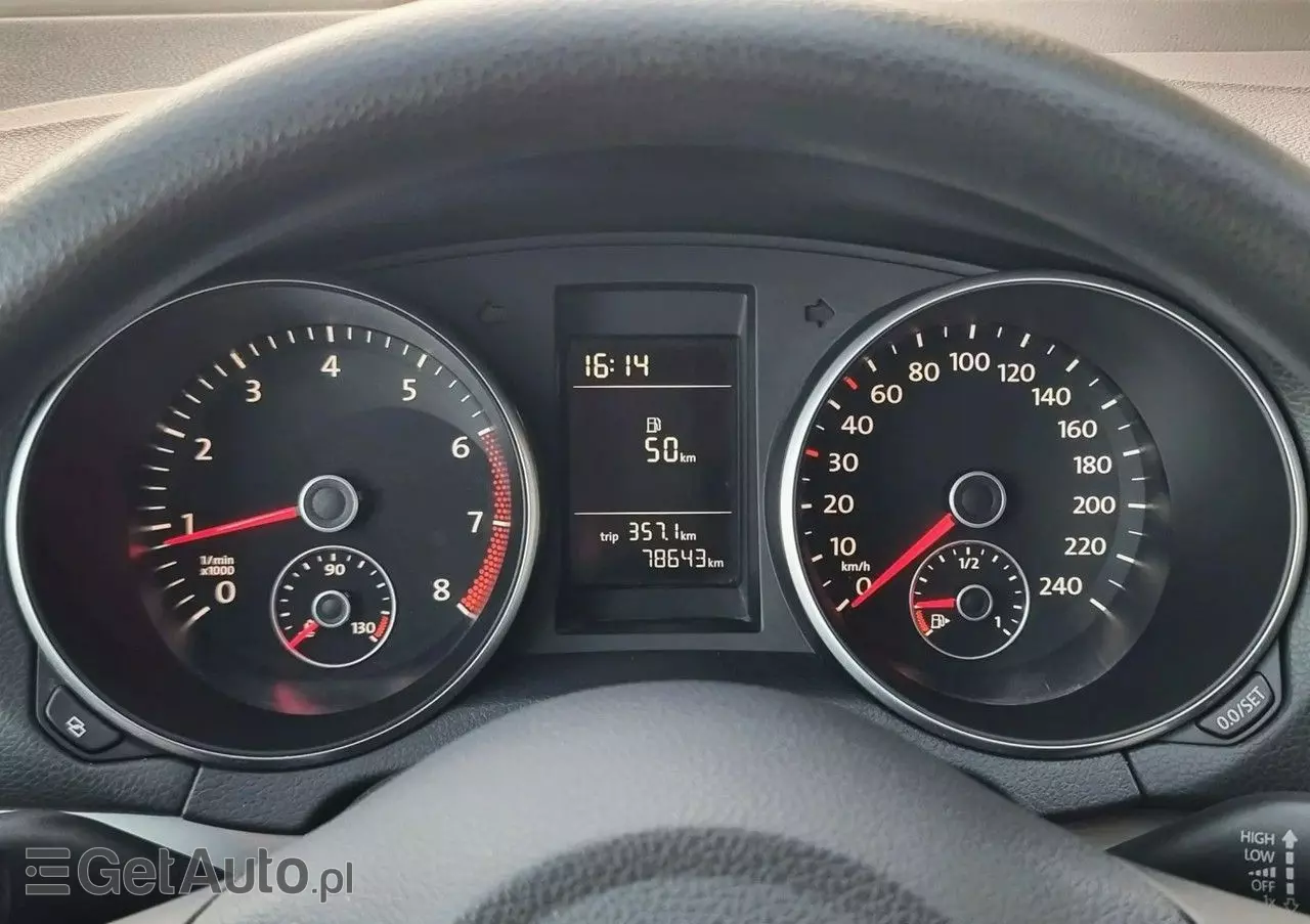 VOLKSWAGEN Golf VI 1.4 Comfortline