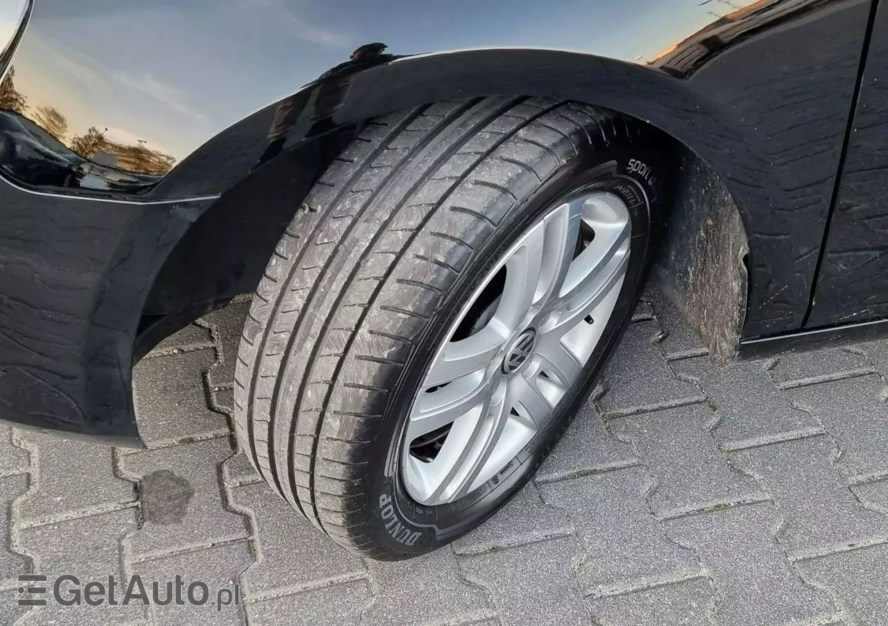 VOLKSWAGEN Golf VI 1.4 Comfortline