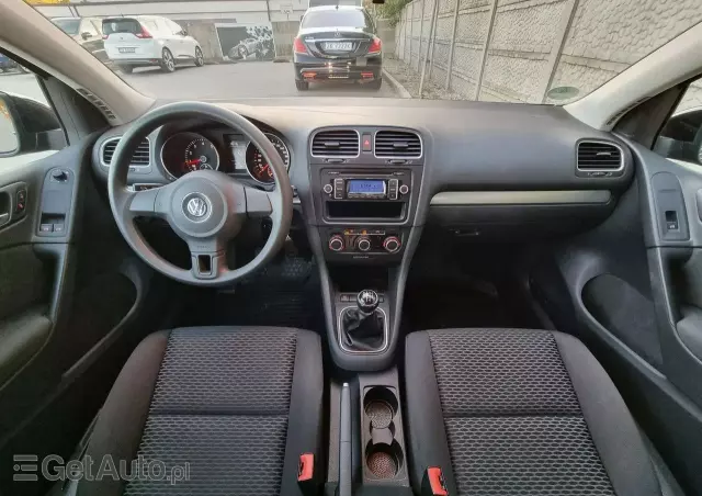 VOLKSWAGEN Golf VI 1.4 Comfortline