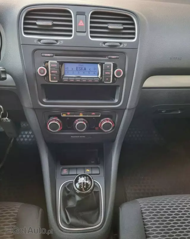 VOLKSWAGEN Golf VI 1.4 Comfortline