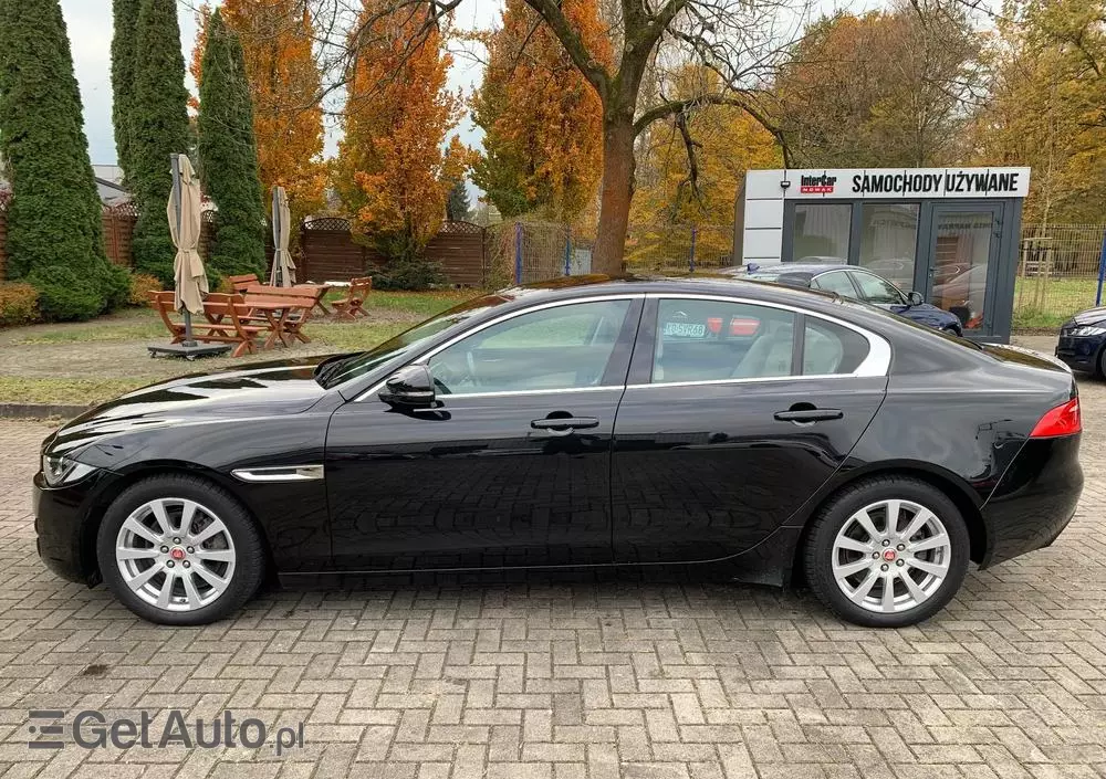 JAGUAR XE 2.0 D Prestige