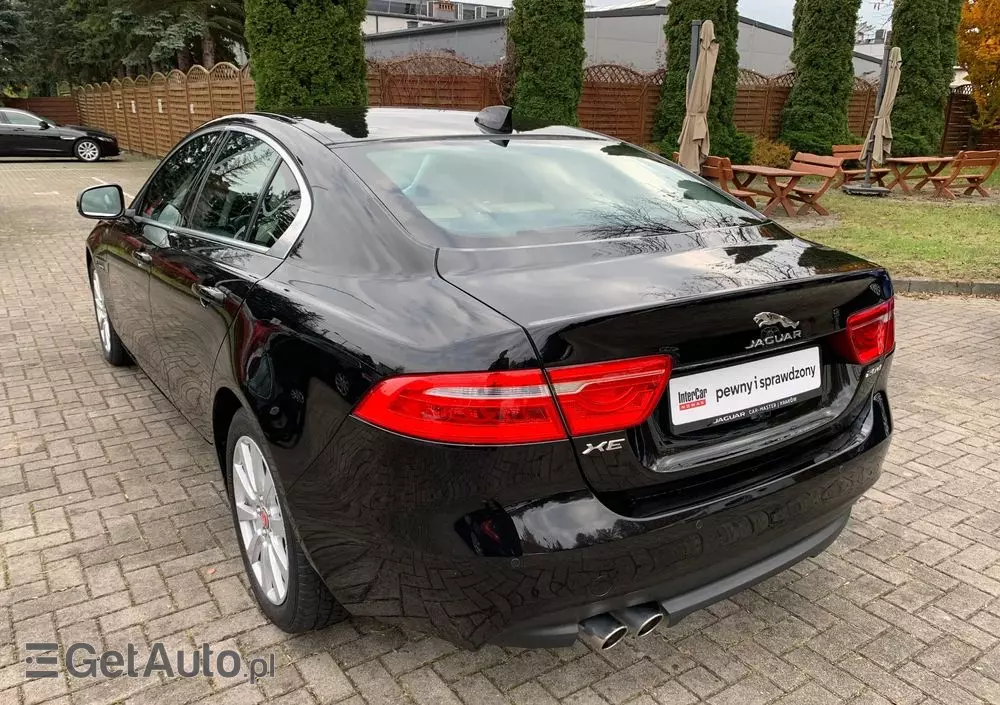 JAGUAR XE 2.0 D Prestige