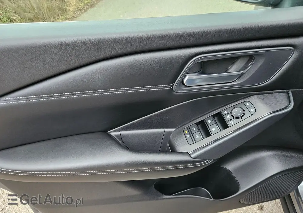 NISSAN Qashqai 1.3 DIG-T MHEV Acenta