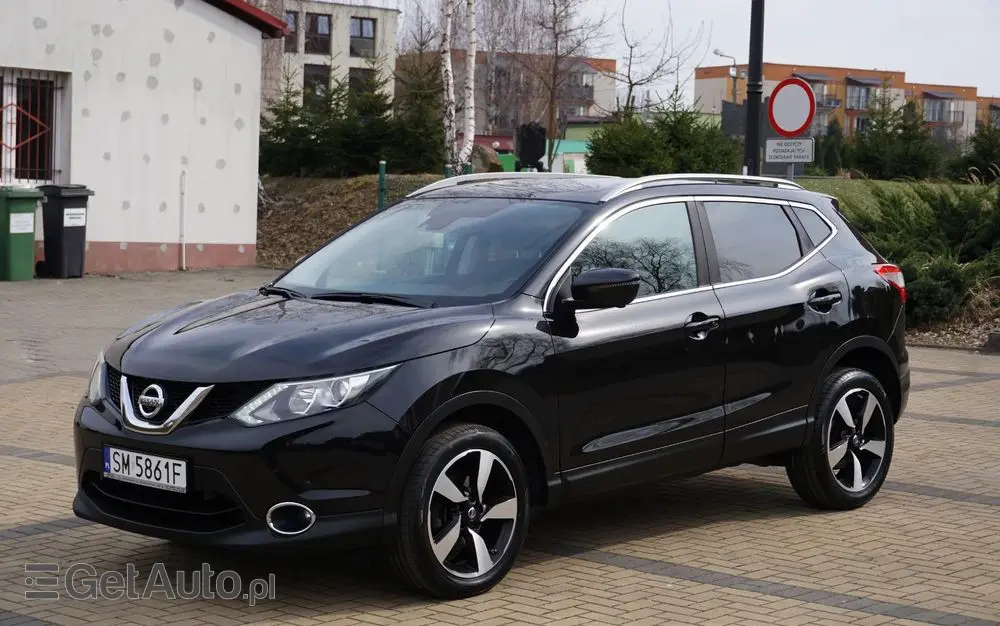 NISSAN Qashqai 1.6 DIG-T 360