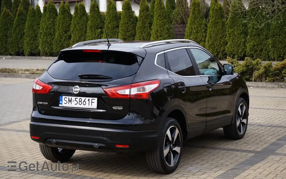 NISSAN Qashqai 1.6 DIG-T 360