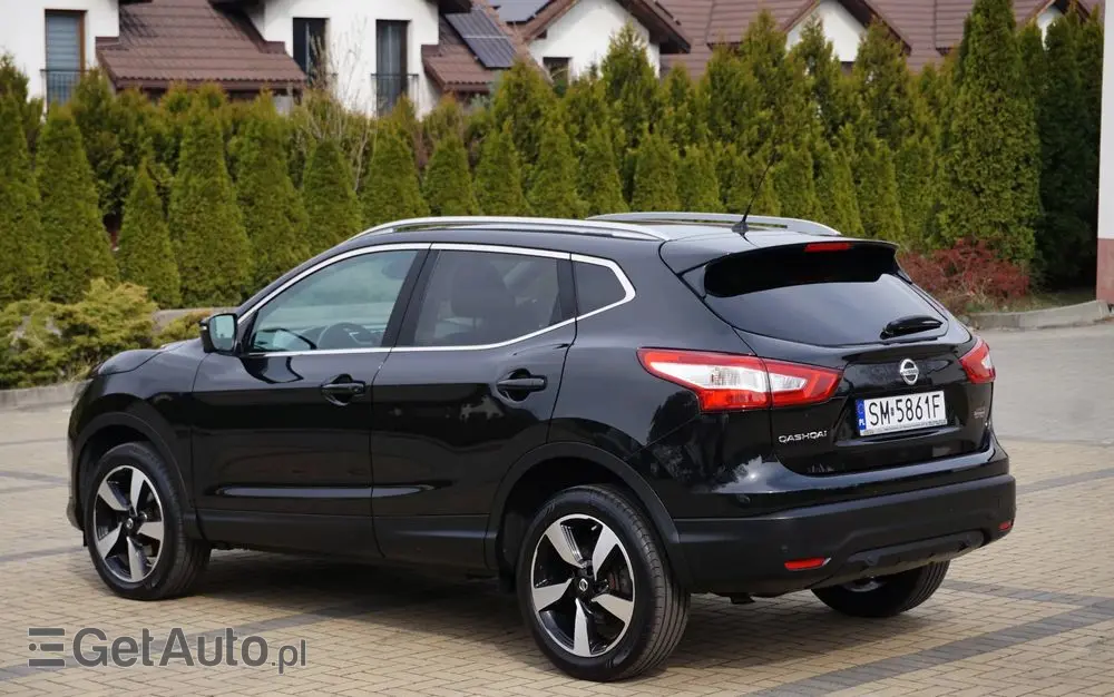 NISSAN Qashqai 1.6 DIG-T 360