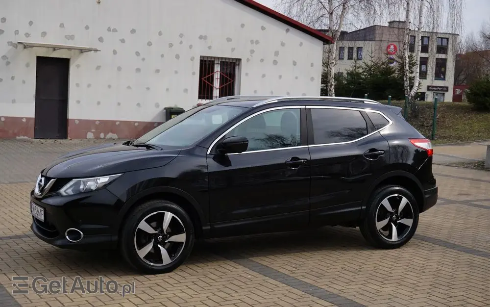 NISSAN Qashqai 1.6 DIG-T 360