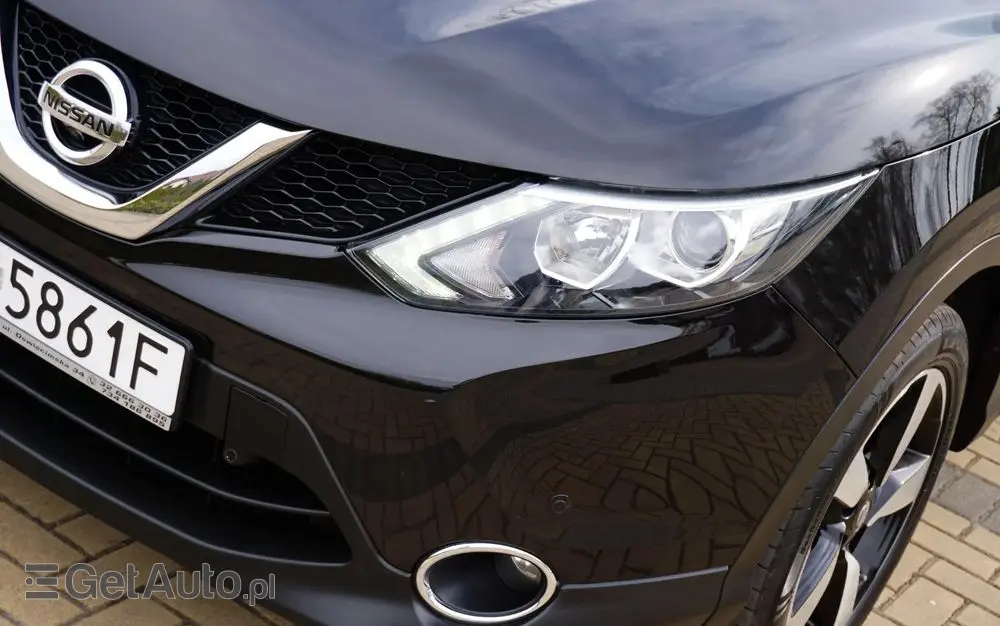 NISSAN Qashqai 1.6 DIG-T 360