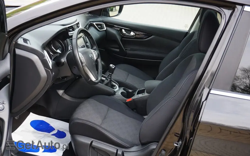 NISSAN Qashqai 1.6 DIG-T 360