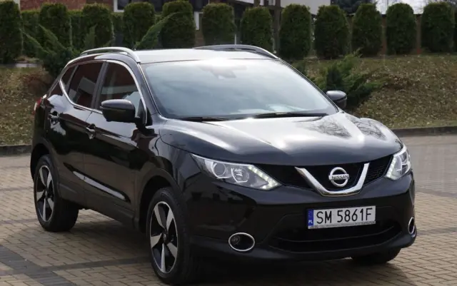 NISSAN Qashqai 1.6 DIG-T 360