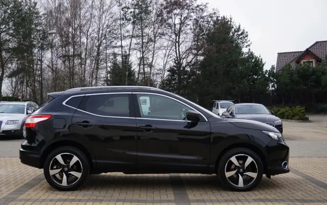 NISSAN Qashqai 1.6 DIG-T 360