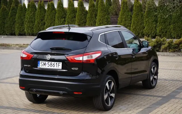 NISSAN Qashqai 1.6 DIG-T 360