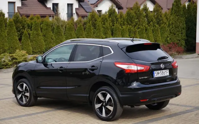 NISSAN Qashqai 1.6 DIG-T 360