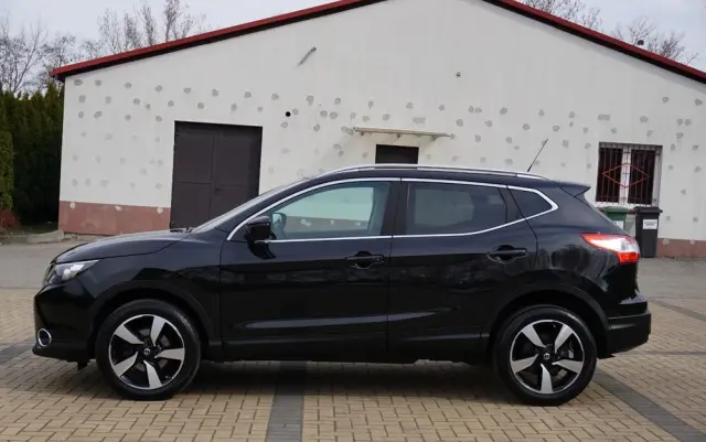 NISSAN Qashqai 1.6 DIG-T 360