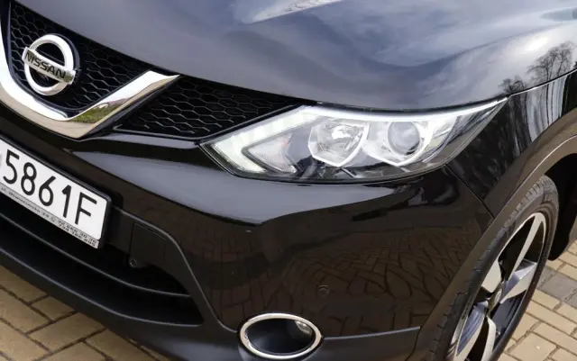 NISSAN Qashqai 1.6 DIG-T 360