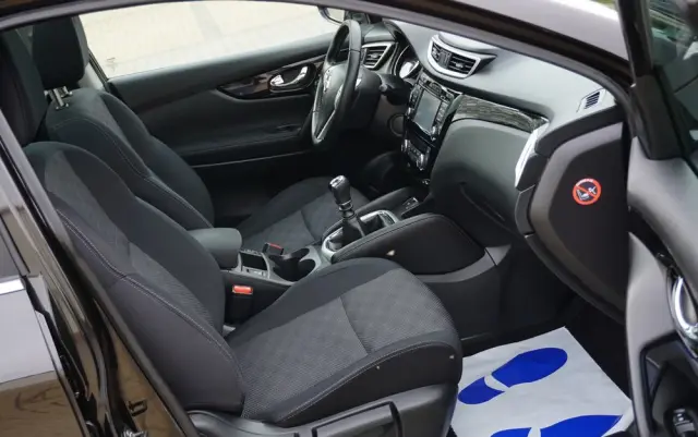 NISSAN Qashqai 1.6 DIG-T 360