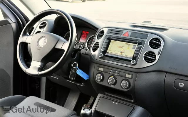 VOLKSWAGEN Tiguan 1.4 TSI 4Motion Track & Field