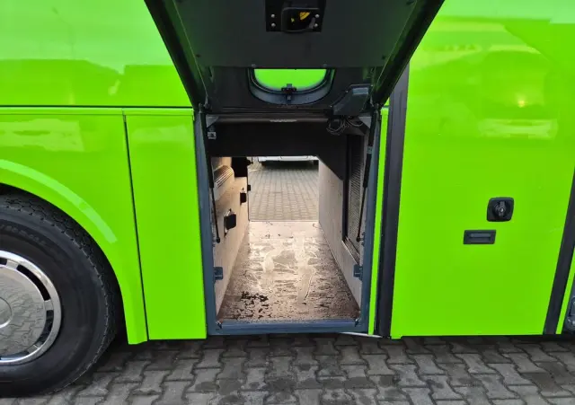 TEMSA HD 13 / SPROWADZONA / 59 MIEJSC / WINDA / WC / AUTOMAT 