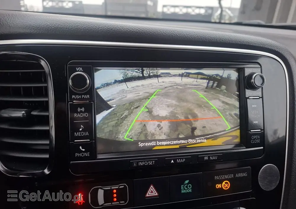 MITSUBISHI Outlander 2.0 4WD