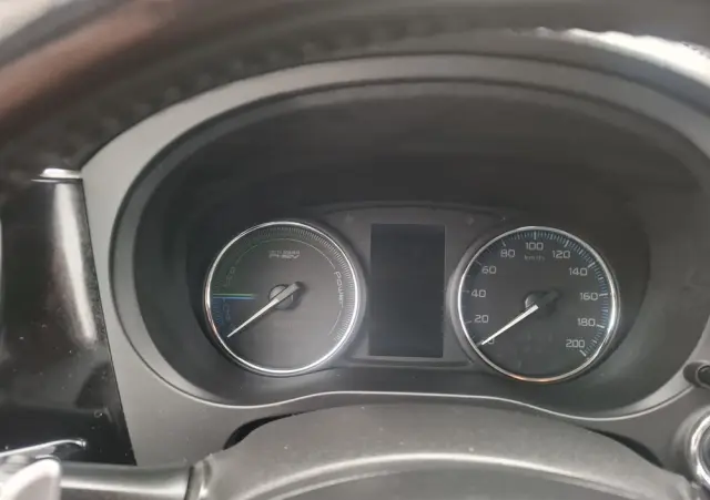 MITSUBISHI Outlander 2.0 4WD