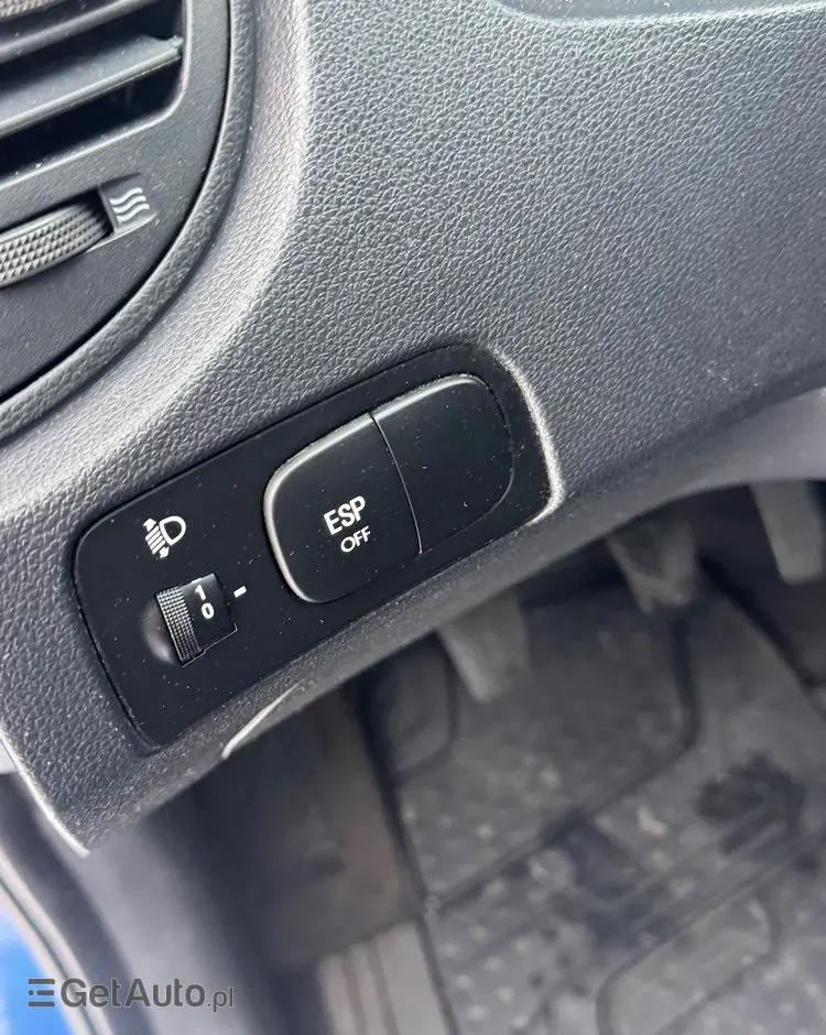 KIA Sportage 2.0 2WD Cup