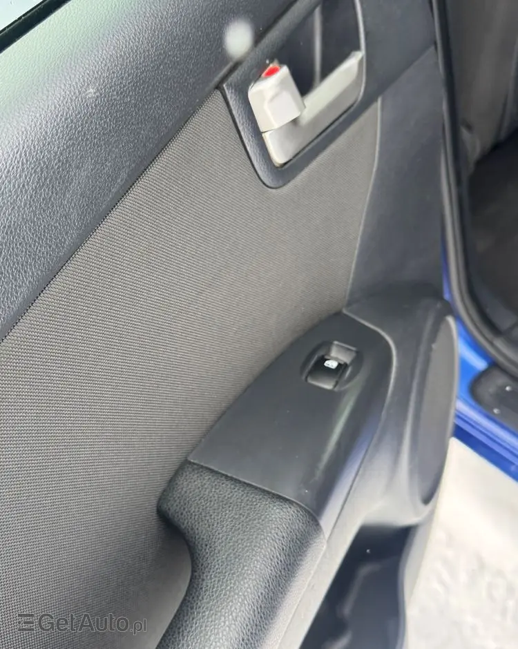 KIA Sportage 2.0 2WD Cup