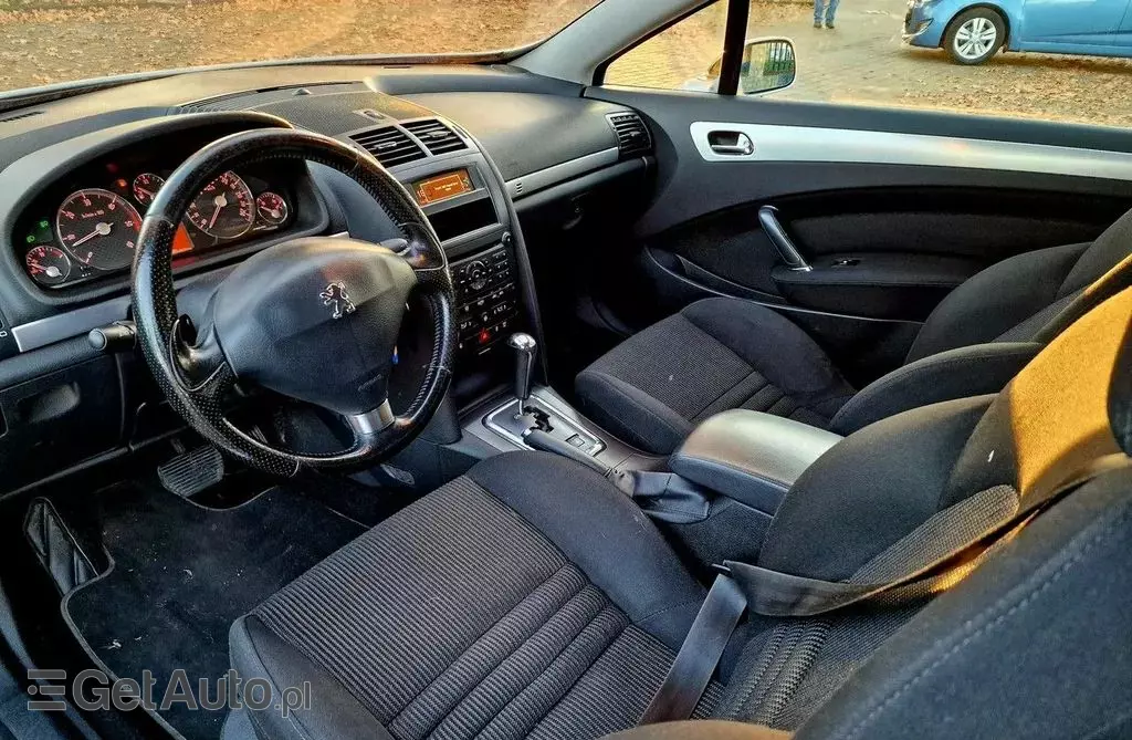 PEUGEOT 407 
