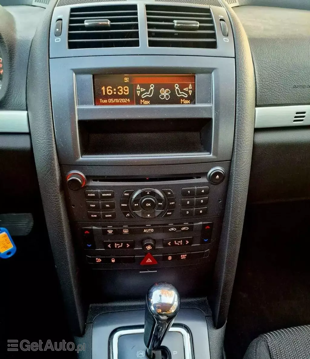 PEUGEOT 407 