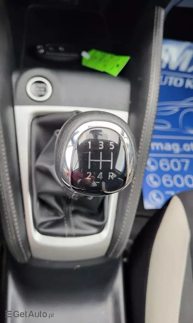 NISSAN Micra 0.9 IG-T Acenta