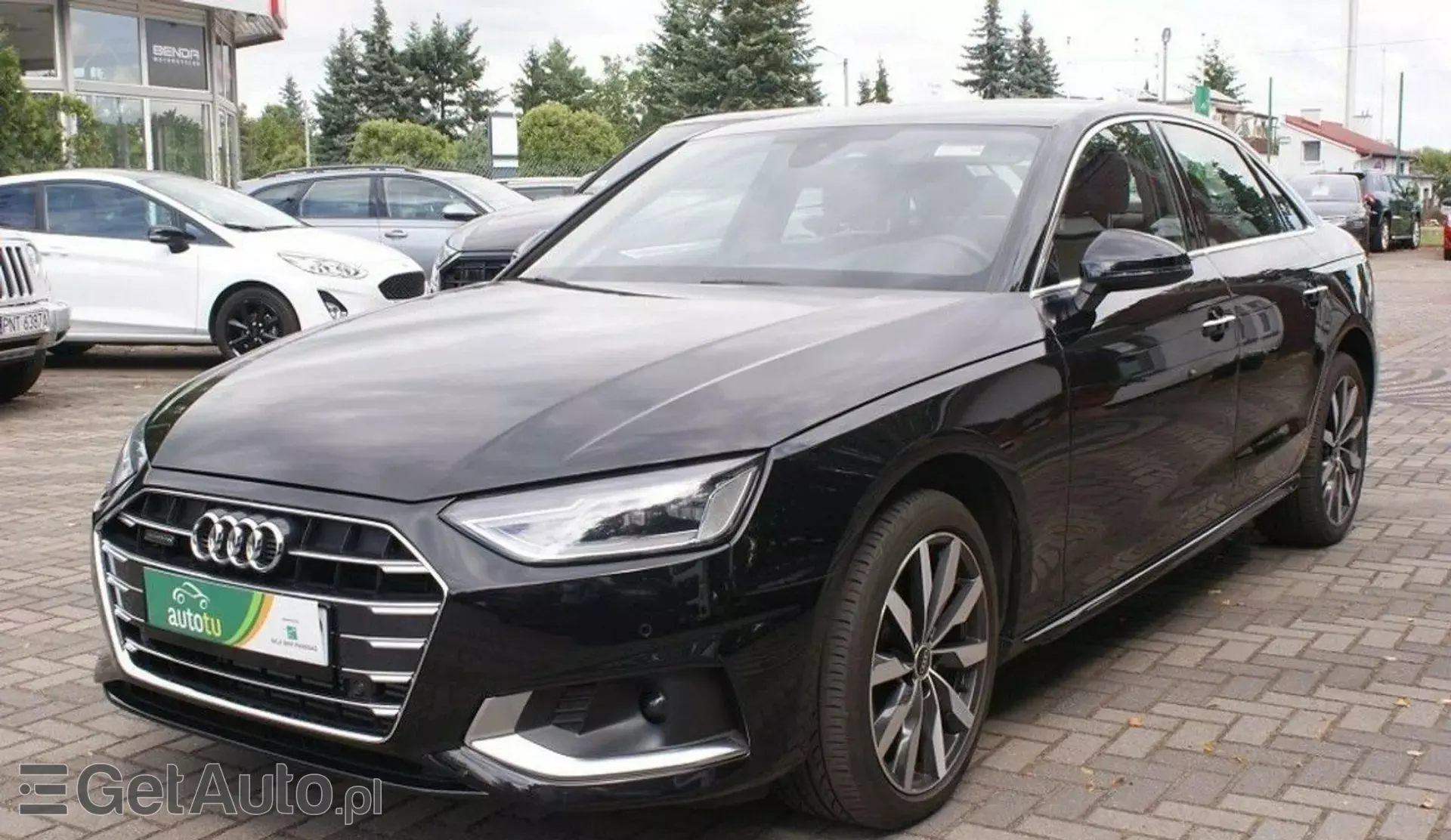 AUDI A4 