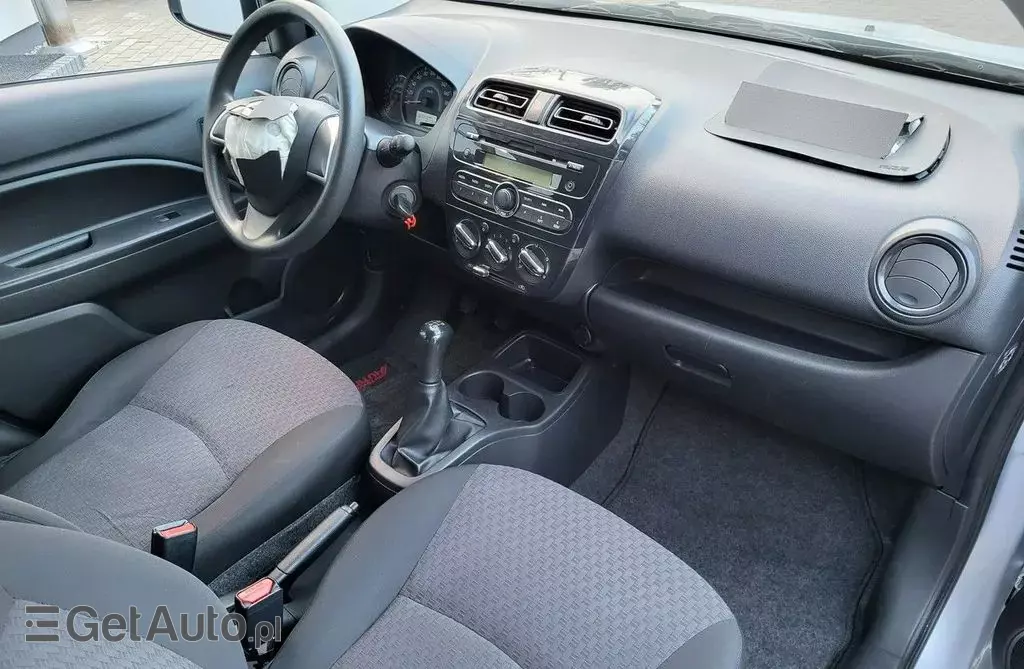 MITSUBISHI Space Star 