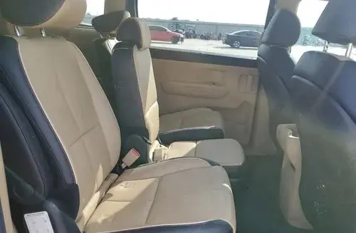 KIA Sedona 